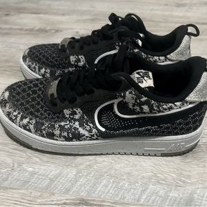 FLY KNIT NIKE AIR FORCE 1